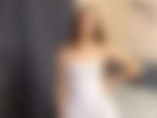 OraleeProuty's Live Sex Cam Show