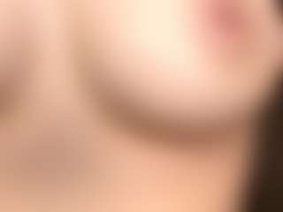 Live cam show with OraleeProuty - Spank Brown Hair on Camsoda