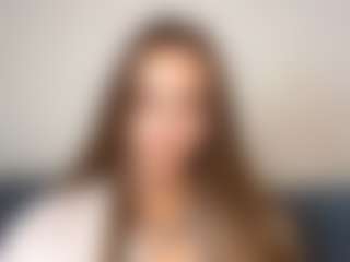 OraleeProuty's Live Sex Cam Show