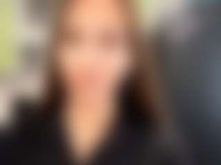 OraleeProuty's Live Sex Cam Show