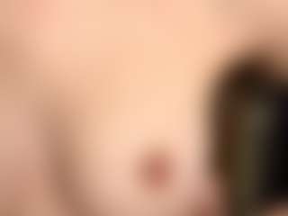 OraleeProuty's Live Sex Cam Show