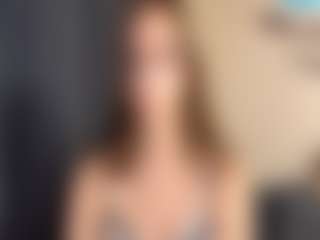 Live cam show with OraleeProuty - Erotic Dance on Dolls Live