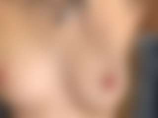 OraleeProuty's Live Sex Cam Show