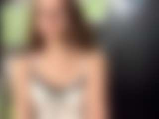 OraleeProuty's Live Sex Cam Show