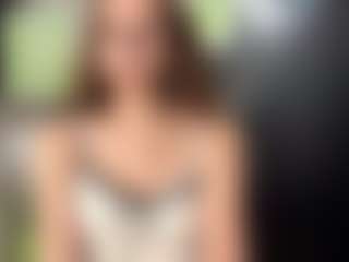 OraleeProuty's Live Sex Cam Show