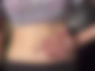 Live cam show with OraleeProuty - Camel Toe on livesuperchat.net