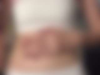 OraleeProuty's Live Sex Cam Show