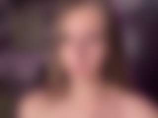 OraleeProuty's Live Sex Cam Show