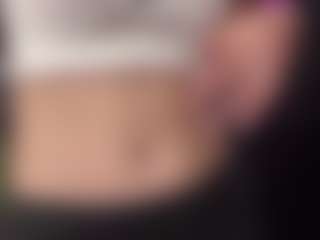 OraleeProuty's Live Sex Cam Show