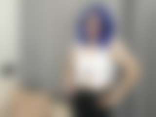 Live cam show with TressieTerrano - Camel Toe on CamClone