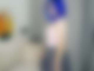 Live cam show with TressieTerrano - Skinny on crypto-cams