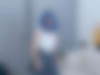 Live cam show with TressieTerrano - New Petite on eurowanks.com