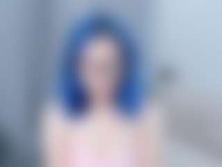Live cam show with TressieTerrano - Skinny on Dolls Live