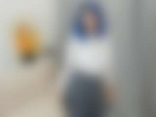 Live cam show with TressieTerrano - New White on Hubzter Live | united states