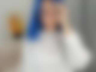 Live cam show with TressieTerrano - Blue Eyes on Camsoda