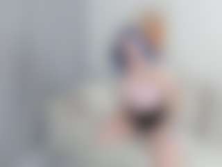 Live cam show with TressieTerrano - Camel Toe on Camsoda