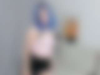 Live cam show with TressieTerrano - Cosplay on Camsoda
