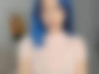 Live cam show with TressieTerrano - Upskirt on Camsoda
