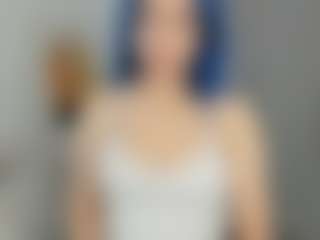 Live cam show with TressieTerrano - Athletic Young Adult on Camsoda