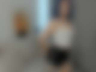 Live cam show with TressieTerrano - Arab Athletic on xblisslive.com