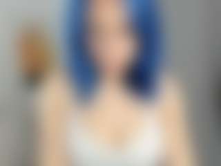 Live cam show with TressieTerrano - Athletic Young Adult on xheatlive.com