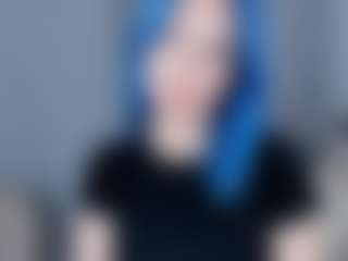 Live cam show with TressieTerrano - Athletic on CamClone
