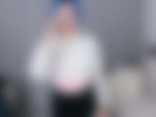 Live cam show with TressieTerrano - Camel Toe on AdultVida.com
