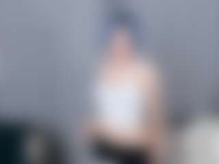 Live cam show with TressieTerrano - Nipple Piercings on Dolls Live