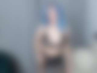 Live cam show with TressieTerrano - Booty on Sweet Sext