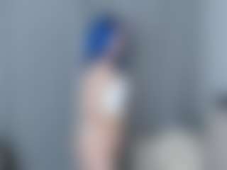 Live cam show with TressieTerrano - Control on intimatelivegirls.com