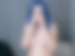 Live cam show with TressieTerrano - Normal on CamClone