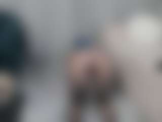 Live cam show with TressieTerrano - Moaning on Mixed Magazine Live