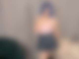 Live cam show with TressieTerrano - College on SpunkLive