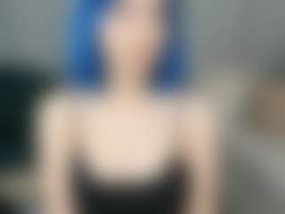 Live cam show with TressieTerrano - Cosplay on Camsoda