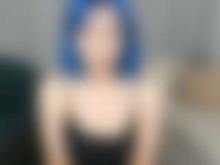 Live cam show with TressieTerrano - College on Camsoda