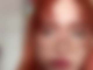 Live cam show with ValdaCasto - Blue Eyes on TeamSkeetLive
