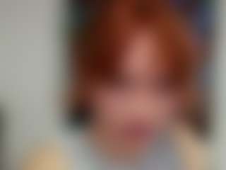 Live cam show with ValdaCasto - Fingers on Soda Cam