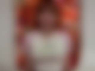 Live cam show with ValdaCasto - New Teen (18+) on AdultVida.com