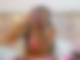 Adisson-petitte's Live Sex Cam Show