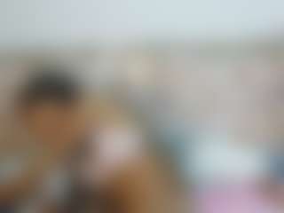 Adisson-petitte's Live Sex Cam Show