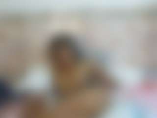 Live cam show with Adisson-petitte - Tease on Camiplay Live