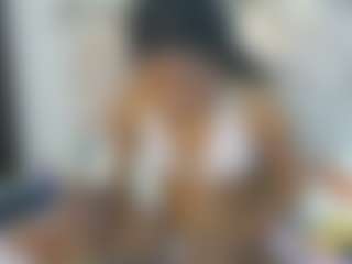 Live cam show with Adisson-petitte - Double Penetration on SpankPalCams