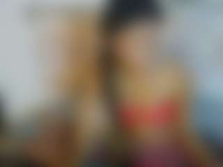 Adisson-petitte's Live Sex Cam Show