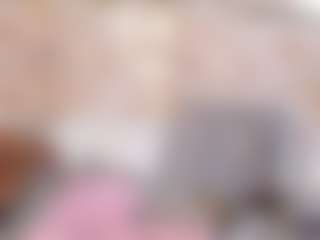 Live cam show with Adisson-petitte - Body Massage on testsause.com