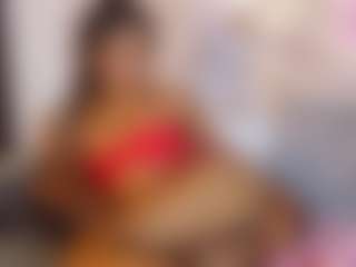 Live cam show with Adisson-petitte - Drinking on Sweet Sext