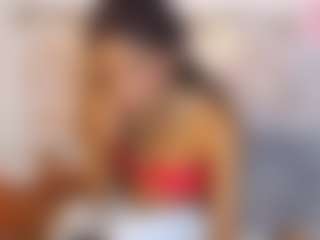 Live cam show with Adisson-petitte - Body Massage on SpunkLive