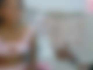Live cam show with Adisson-petitte - Petite on SxyPornLive