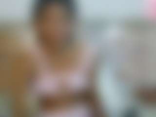 Adisson-petitte's Live Sex Cam Show