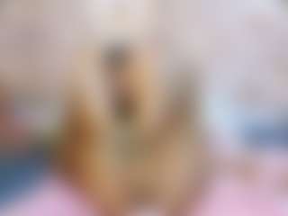 Adisson-petitte's Live Sex Cam Show