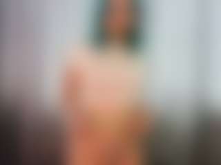 Live cam show with AudriaSwatski - New Petite on Camsoda